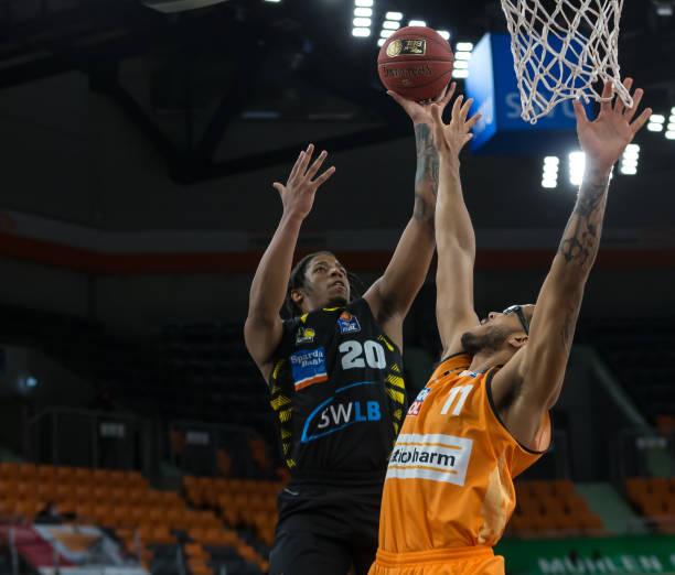 球精准的投 球精准的投